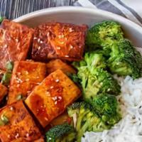 Spicy Tofu Bowl · Organic. Gluten free. Vegan.