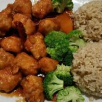 General Tso · Vegetarian. Battered chicken breast or tofu in chili honey-sherry wine sauce with broccoli o...