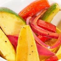 Side Of Grilled Veggies · Grilled squash, zucchini, onions, and red peppers.
110 calories