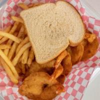 8Pc Jumbo Shrimp · 8 Pieces of jumbo shrimp and small fries with a piece of wheat or white bread.