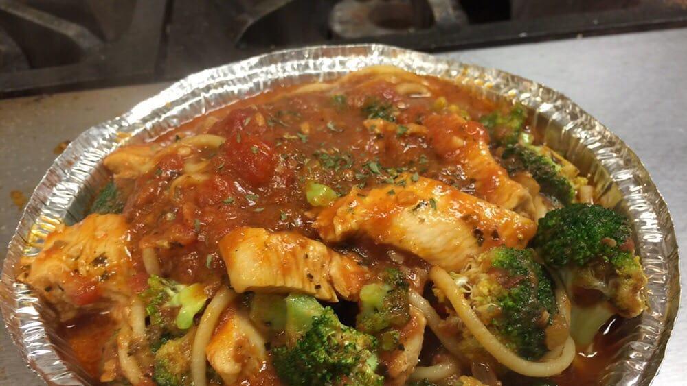 Spaghetti Chicken Broccoli · Sauteed in marinara sauce and served over spaghetti. Served with garlic or plain bread.