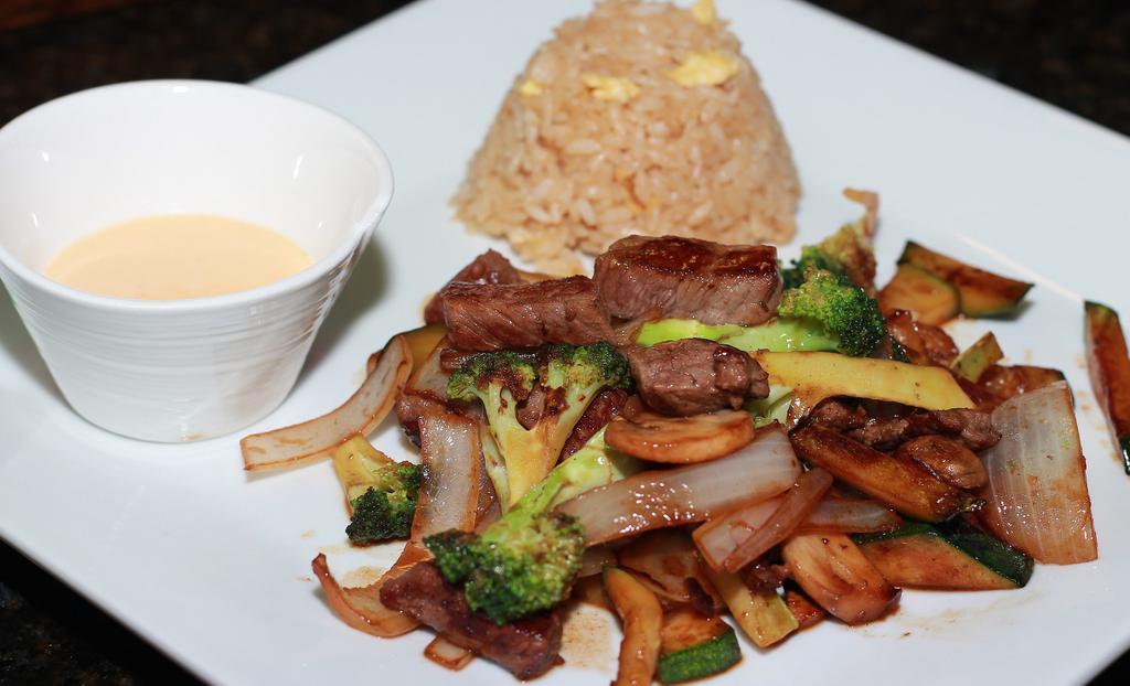 Hibachi Steak · Steak, plain fried rice, onion, zucchini, broccoli, mushroom.