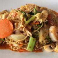 Sukiyaki (Broth Or Stir-Frled) · Egg noodle with, chicken and shrimp, napa cabbage, carrot, mushroom, onion, scallion, celery...