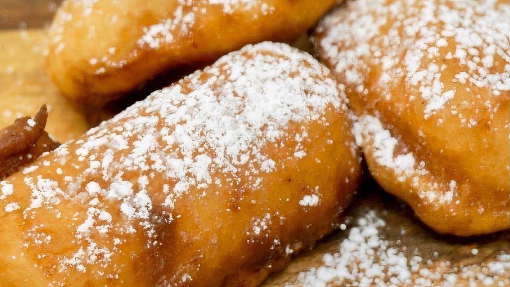 Deep Fried Twinkie · Deep Fried Twinkie sprinkled with powdered sugar