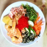 Aloha Bowl · Shrimp in mango mango sauce, crab salad, tempura crunchies, cucumber, carrots, tobiko, onion...