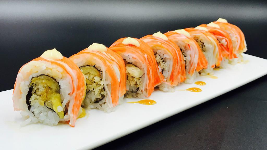 Crazy Monkey Roll · Cooked. Fried banana and crunch with crab meat on top. Sauce: mayo & chef's special sauce.