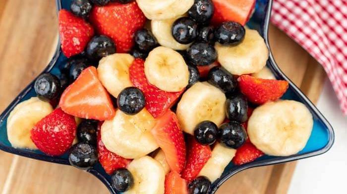 Fruit Cup · Apples, strawberries and banana.