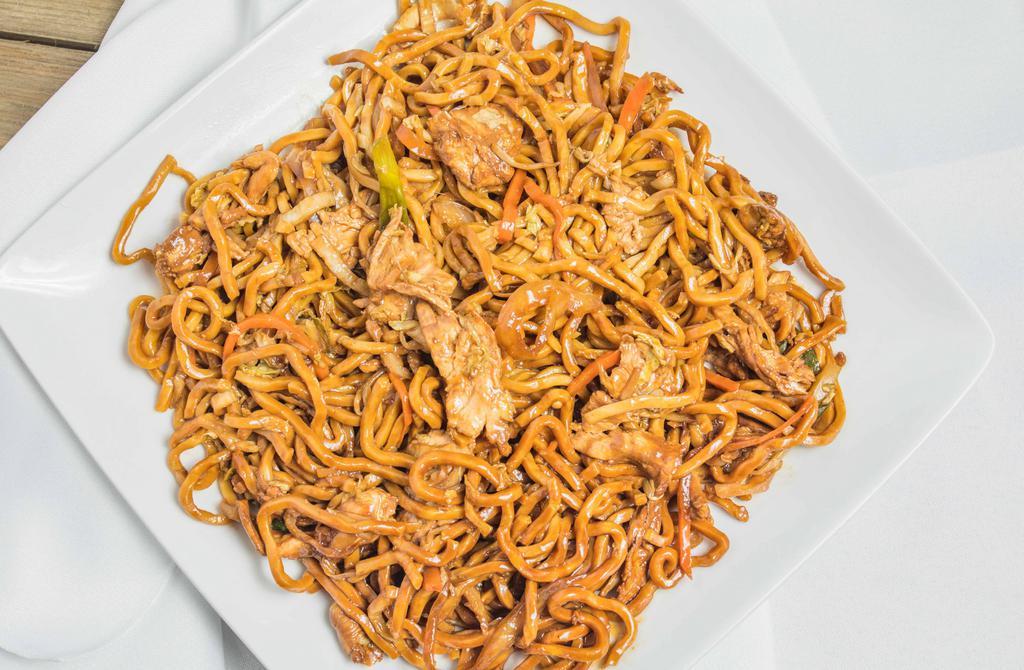 Red Bowl Lo Mein · A Cantonese taste sensation of noodles tossed with bean sprouts, carrots and onion in chef's special sauce. Your choice of beef, chicken, pork, shrimp or vegetable.
