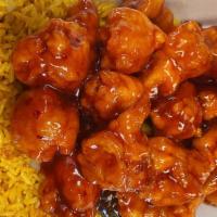 General Tso'S Chicken With Soup (Lunch) · Hot and spicy.