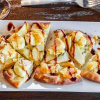 Apple 'N' Brie · Sliced apples, diced Brie and garnished with Balsamic drizzle