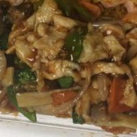 Chicken With Garlic Sauce · white meat chicken with mix vegetables with Garlic Sauce, sweet and spicy