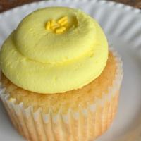 Lemon Drop Classic · Classic Size - Zested lemon cake, frosted with fresh lemon infused buttercream