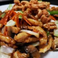 Cashew Nut Style · Carrot, bell pepper, mushroom, cabbage with brown sauce.
Choose From White meat Chicken , Be...