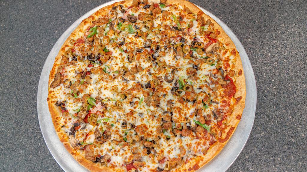 Craft House Special · Pepperoni, ham, pork sausage, Italian sausage, green peppers, mushrooms, black olives & onions.