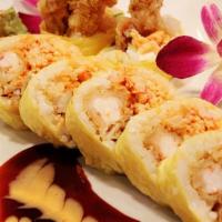 Fusion Po-Boy Roll · Snow crab, crawfish, tempura shrimp, cream cheese, and soft-shell crab in soy paper. Served ...