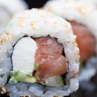 Philly Roll · Smoked salmon, cream cheese and cucumber