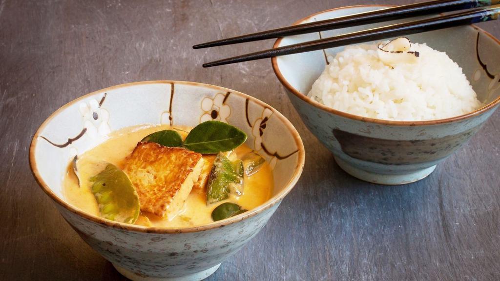 Curry Tofu · Curry tofu served with white rice.