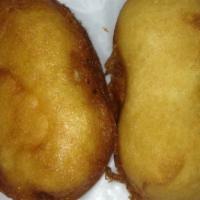 2 Fried Twinkies · POWDER SUGAR INCLUDED
