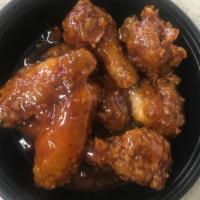 General Tso'S Wing (8 Pieces) · Hot and spicy.