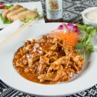 Pra Ram Loungsoung · Your choice of meat, sautéed with peanut sauce and roasted chili paste, served on a bed of s...