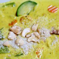 Vegetable Korma (Gf/N) · Gluten-free. Simmered curry with cream and cashews gravy.