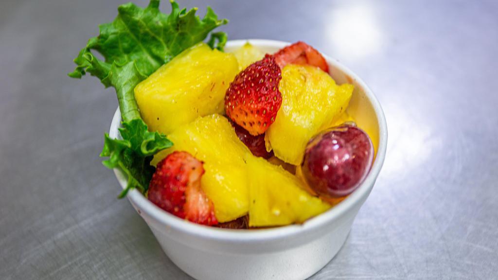 Fresh Fruit Medley · Fresh Cut Pineapples, Red Grapes, Strawberries