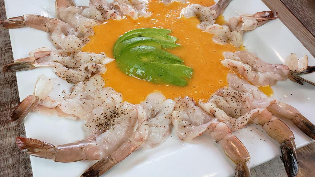 Camarones Aguachile Mango · Raw shrimp with bitter sweet spicy mango sauce