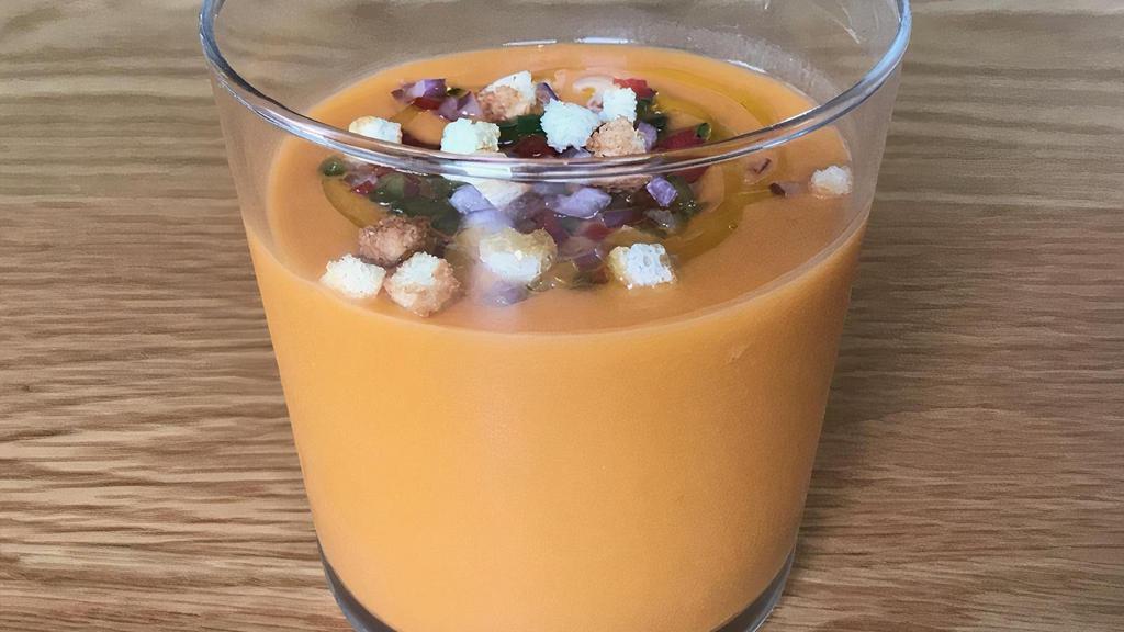 Andalusian Gazpacho · Traditional Spanish chilled vegetable soup