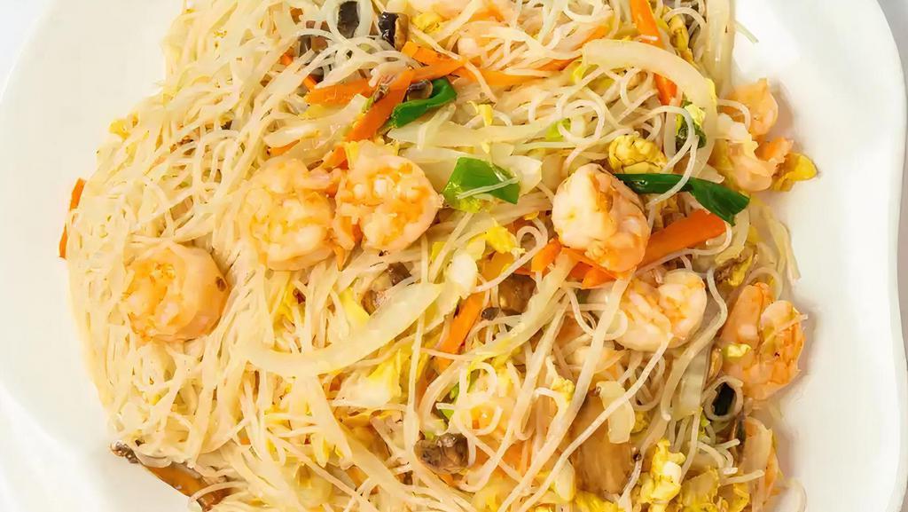 Shrimp Mai Fun · Fried rice noodles.