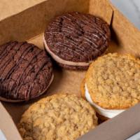 4 Pack Of Oatmeal Cream Pies · 