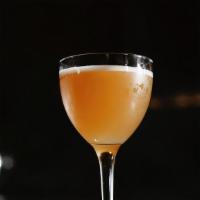 Texas Exes · Roasted Carrot Opihr Gin, Ginger, Apricot, Lime Stock, Damiana, Cardamom