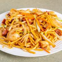House Special Lo Mein · Chicken, shrimp, pork, napa cabbage, slivered carrots and bean sprouts stir-fried with lo me...