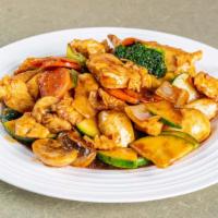 Chicken With Vegetables · Sliced chicken breast, broccoli, carrots, mushrooms, onion, water chestnuts, bamboo shoots, ...