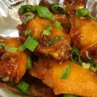 Fried Wings · 6 pc wings with a choice of dipping sauce