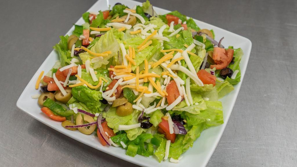 Garden House Salad · Romaine lettuce, black olives, green olives, tomatoes, green peppers, onions, mozzarella cheese and Cheddar cheese.