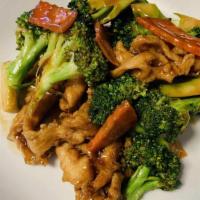 Chicken With Broccoli In Brown Sauce · Dinner.
