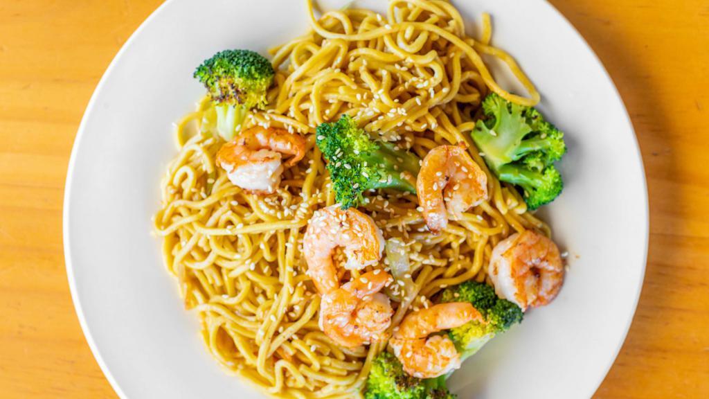 Shrimp Lo Mein Noodles · 