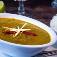 Chicken Saag  · Chicken cooked with combination of simmered spinach and house spices