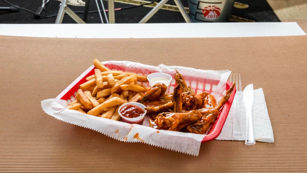 5 Pieces Wings · With fries.
