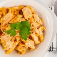 Penne Vodka · Our recipe with pancetta