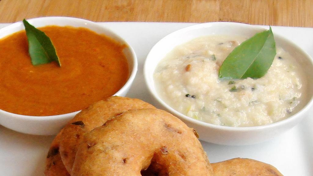 Vada (3) · Savory Fried Fritters Served with Chutneys and Sambar (Lentil Soup)