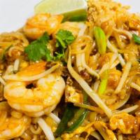 Pad Thai · peanut.Thin rice noodles with egg, sweet radish, diced fried tofu, bean sprouts, scallions, ...
