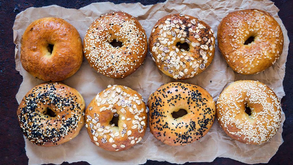 Bagel · Plain and Everything bagels