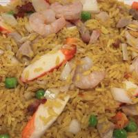House Special Fried Rice · Roast Pork, Shrimp, Chicken, Crabmeat, Onion, Peas & Carrots