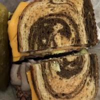 Foxy · Roast beef, avocado, cheddar, red onion with horseradish on rye bread.
