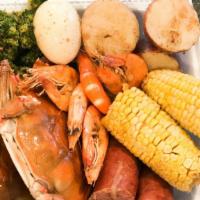 Seafood Boil · Seafood boil 10 shrimp, two crab ,two sausages, two corn,one egg, some broccoli ,three Potat...