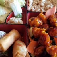 Lunch Box · Lunch box come with 3pcs crab Rangoon，and 1 California roll,and your choice of item l1b-l20b...