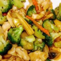 L - Vegetable Style · Mixed with broccoli, snow peas, zucchini, yellow squash, baby corn, water chestnuts, mushroo...