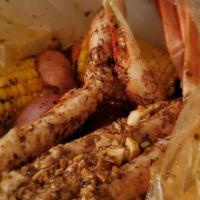 Dungeness Crab Combo · 1 lb Dungeness Crab 
1/2 lb Shrimp
1/2 lb Sausage