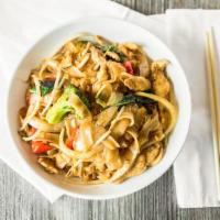 Drunken Noodles · Flat rice noodles with bell peppers, onion, broccoli, bean sprouts, basil choice of tofu, ve...